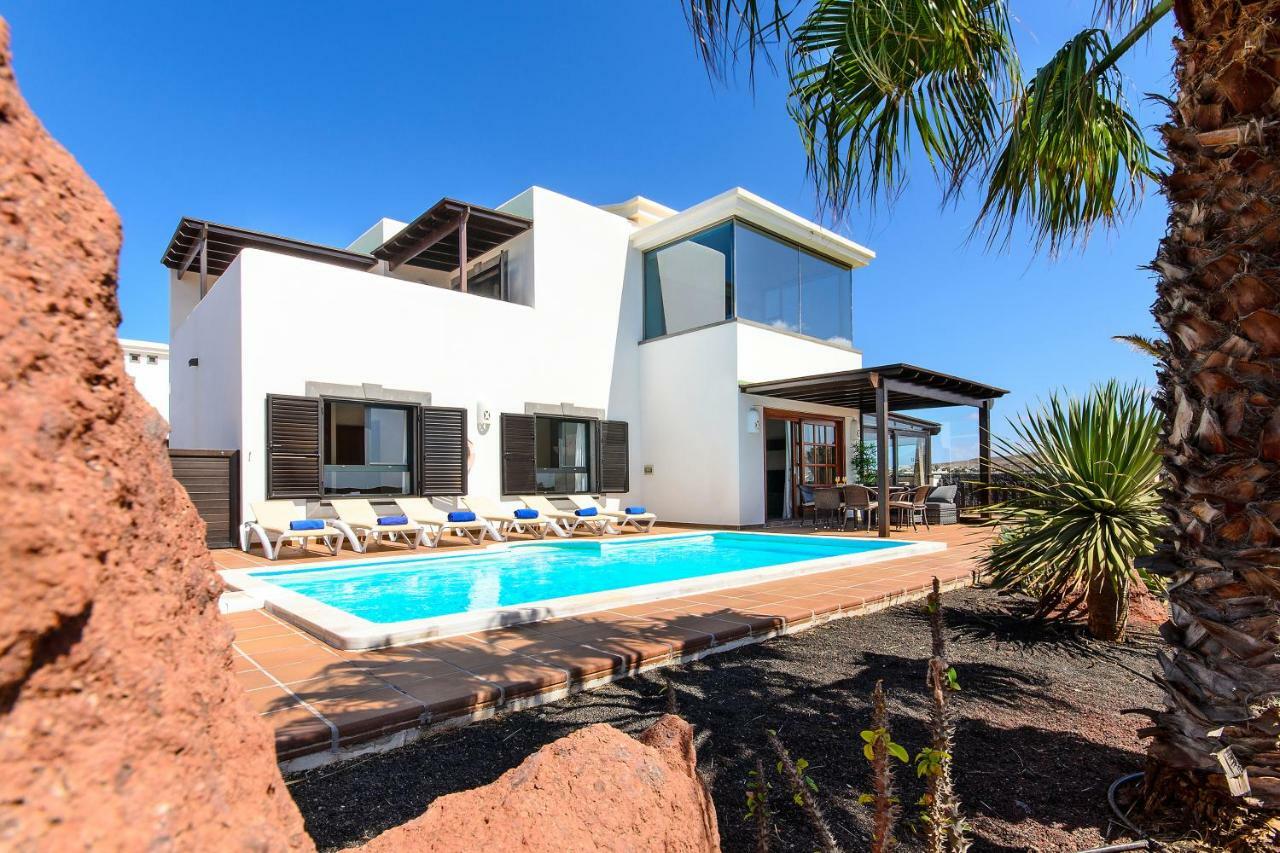 Hipoclub Villas,tabarovilla * Playa Blanca (Lanzarote)